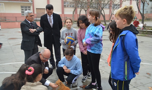 Kaymakam Salih Yüce'den okul ziyaretleri