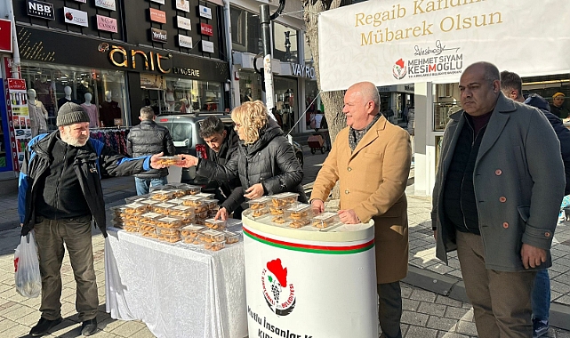 Kırklareli Belediyesi’nden kandil simidi ikramı