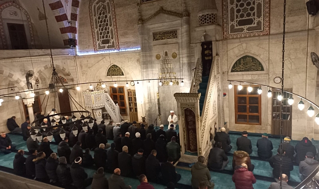 Şehitlerimiz İçin Kur'an-ı Kerim Okundu ve Dualar Edildi
