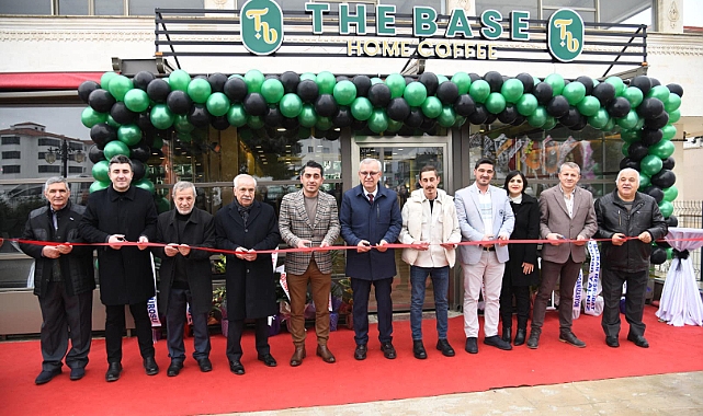 The Base Home Coffee Hizmete Girdi