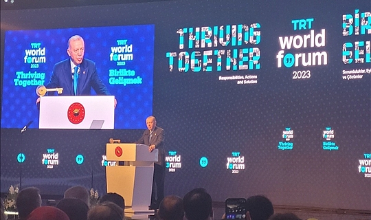 Trakya Üniversitesi Akademisyenleri TRT World Forum 2023'e Konuşmacı Olarak Katıldı