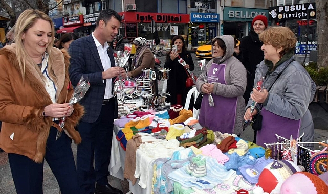 Çorlu'da Sevgililer Günü Coşkuyla Kutlandı