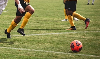 Kaynarca Gençlikspor'dan Rakiplerine Göz Dağı