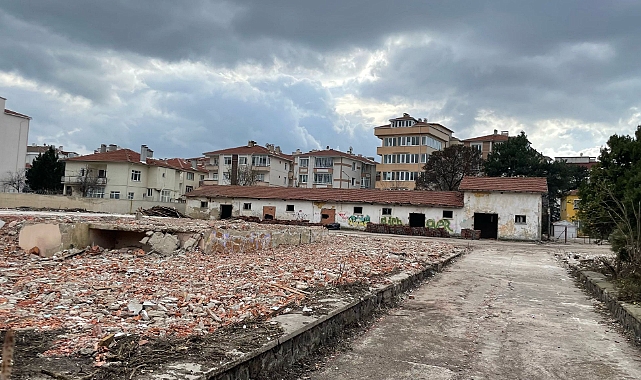 Lüleburgaz Pancar Bölge Şefliği Alanındaki Yıkım Çalışmalarında Sona Yaklaşılıyor