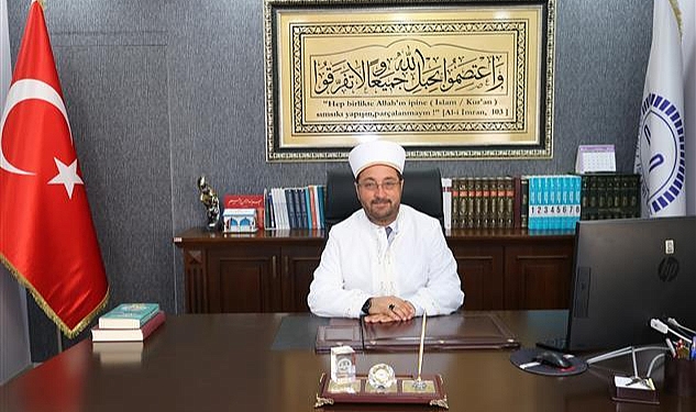 Müftü Yusuf Eviş'ten Berat Kandili Mesajı