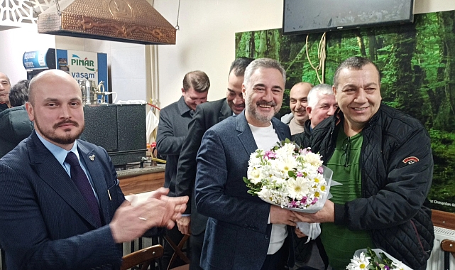 Lüleburgaz Ak Parti İlçe Teşkilatı’ndan Karadenizliler Derneği’ne Anlamlı Ziyaret