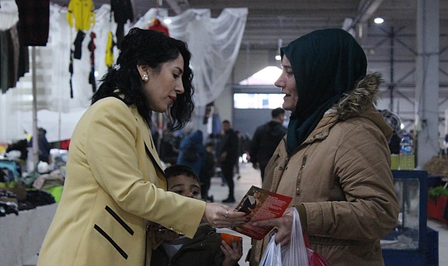 Kırklareli'nin Bağımsız Belediye Başkan Adayı Buşra Taşkın, Pazarcı Esnafıyla Buluştu