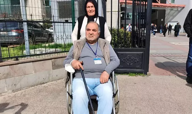 Belediye otobüsünde oğluyla, yaşlı çifti darbeden okul müdürü: Babalık refleksiyle oldu