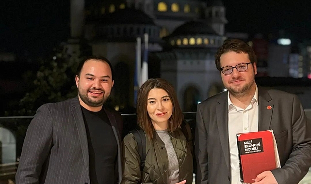 BTP İBB adayı Erdoğanyılmaz'ın yapay zeka projeleri Polonya'lı analistin dikkatini çekti
