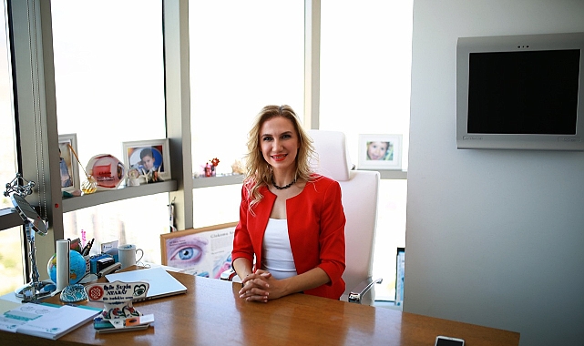Gözde Arpacık: Belirtiler, Nedenler ve Evde Tedavi Yöntemleri