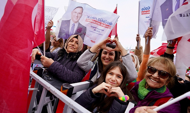İMAMOĞLU: BU ŞEHRİN, İSRAFÇILARLA VE RANTÇILARLA KAYBEDECEK BİR SANİYESİ BİLE YOK