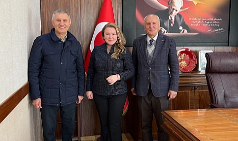 Kepirtepeliler Eğitim Vakfı’ndan Kırklareli İl Milli Eğitim Müdürlüğü’ne Ziyaret