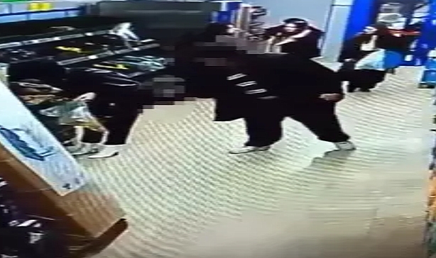 Kırklareli Valisi Ekici'den 'markette kadına taciz' açıklaması: Yakalandı, akli dengesi bozuk