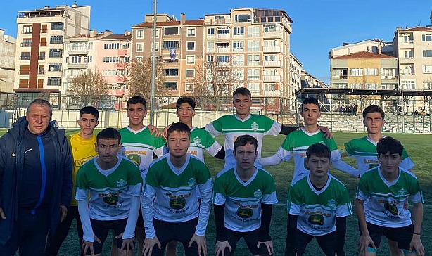 Kırklarelispor U-17, Lüleburgaz Vatanspor’u Farklı Geçti