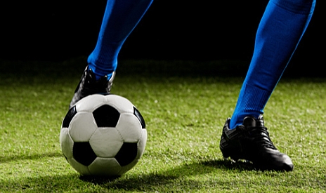 Büyükmandıra Sahası’nda Büyük Heyecan: Adaspor ve Kaynarca Gençlikspor Karşı Karşıya
