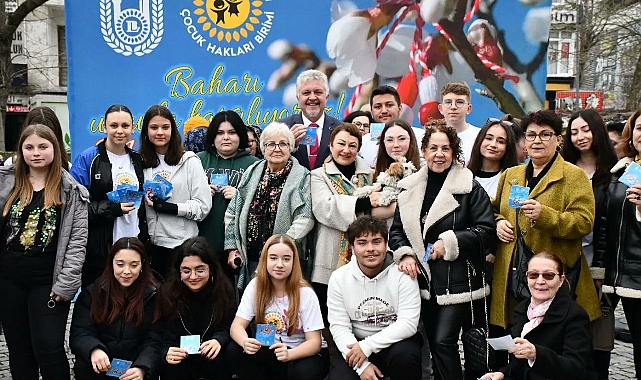 Lüleburgaz'da Baharın Coşkusu: Marteniçka Dağıtımı Etkinliği