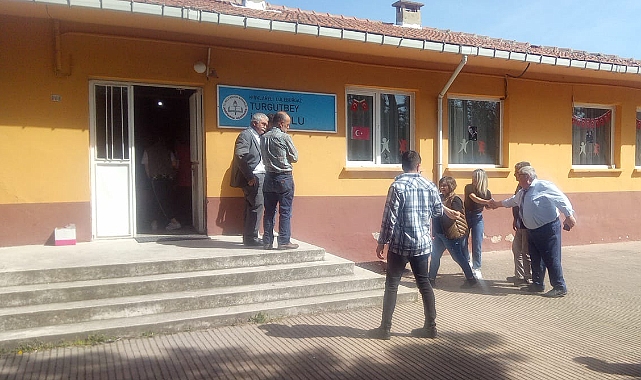 Lüleburgaz'ın Turgutbey Köyünde Seçim Heyecanı Devam Ediyor