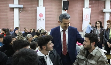 Kırklareli Valisi Birol Ekici, Ramazan İftar Programında Vatandaşlarla Buluştu