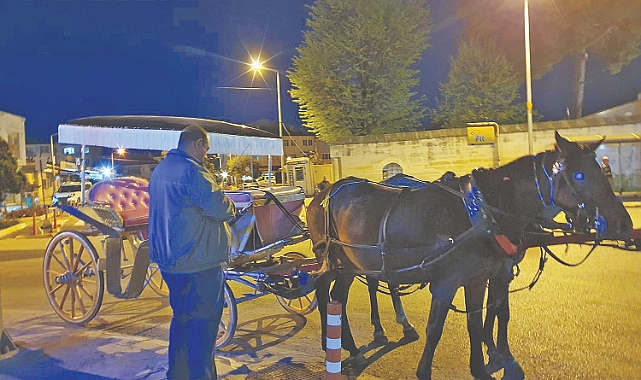 Babaeski’de Geleneksel Faytonlarla Bayram Coşkusu Zirveye Ulaştı