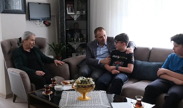 Kırklareli Belediye Başkanı Derya Bulut, Şehitler Haftası'nda Şehit Ailesini Ziyaret Etti