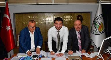 Babaeski Belediyesi'nden Tarihi Anlaşma: Memurlar İçin Tavan Ücreti Üzerine Toplu Sözleşme İmzalandı