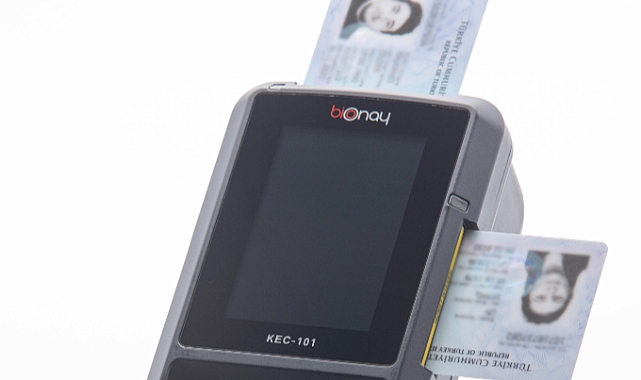 Çipli kimlik kartlarınız hem ehliyet hem pasaportunuz olabilir