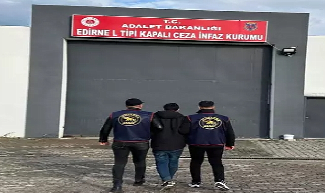 Edirne'de 20 yıl hapis cezasıyla aranan Pakistanlı yakalandı