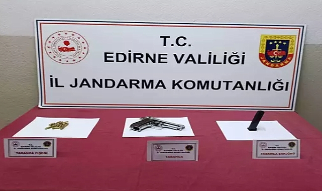 Edirne'de üzerinde silahla yakalanan şüpheliye işlem yapıldı