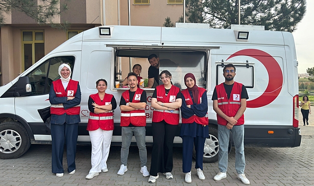 Genç Kızılay Edirne'den Anlamlı Jest
