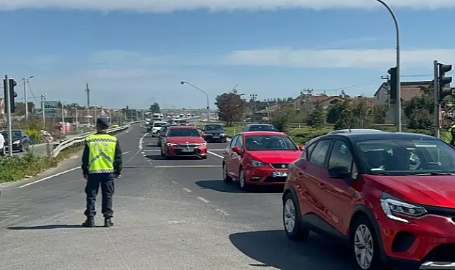 İstanbul-Tekirdağ kara yolunda bayram yoğunluğu