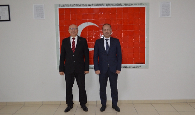 Lüleburgaz İlçe Emniyet Müdürü Osman Ünal'dan Kaymakam Salih Yüce'ye Veda Ziyareti