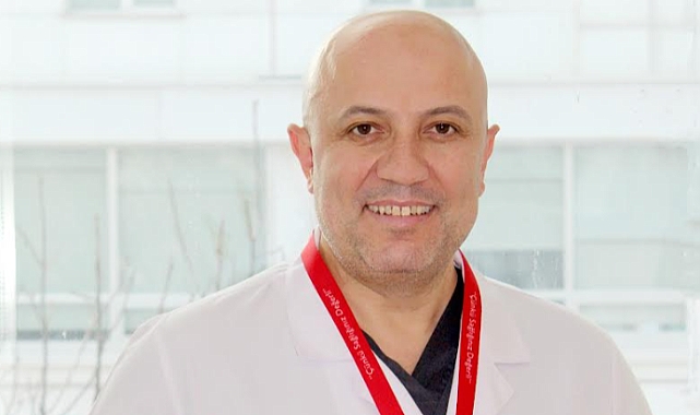 ROBOTİK DİZ PROTEZİ AMELİYATININ ÖNEMLİ 5 AVANTAJI