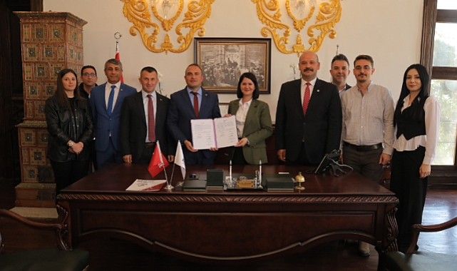 Edirne Belediyesi ile Tüm Yerel-Sen Arasında Sosyal Denge Sözleşmesi İmzalandı