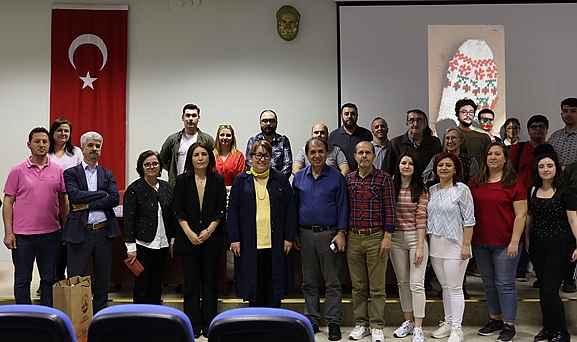TRAKYA ÜNİVERSİTESİNDE ŞUMNU KÜLTÜR EVİNİN FAALİYETLERİ KONUŞULDU