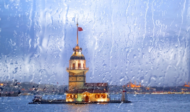 AKOM AÇIKLADI: SAĞANAK YAĞMUR GEÇİŞLERİ YAŞANACAK