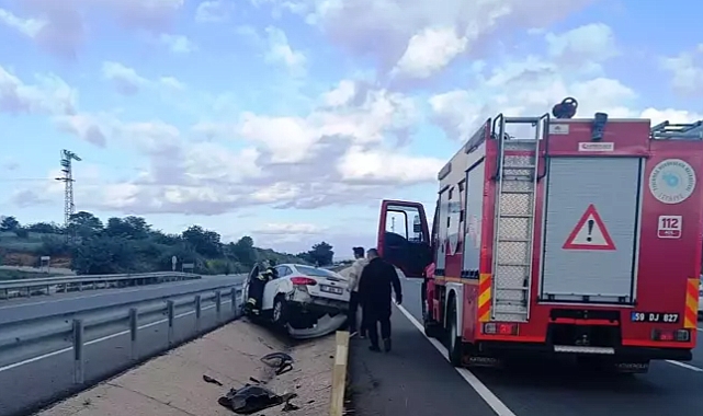 Bariyere çarpan otomobilin sürücüsü yaralandı