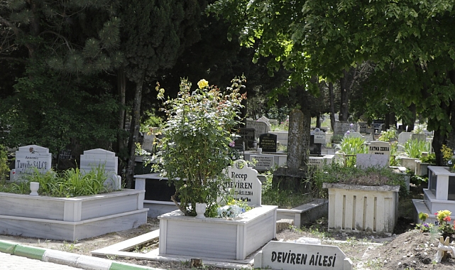 Cuma Günleri Şehir Mezarlığında Kuran'ı Kerim Tilaveti