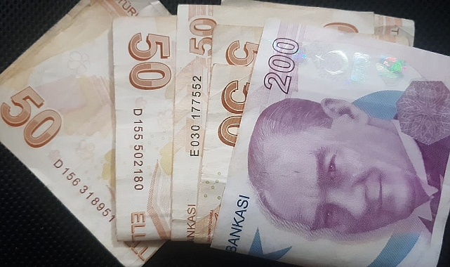 Enflasyonun Gölgesinde Zam Beklentisi