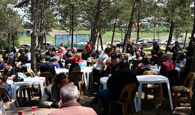 Engelliler Kent Ormanı'nda buluştu