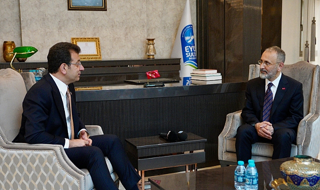 İmamoğlu, Eyüpsultan Belediye Başkanı Özmen'i Tebrik Etti