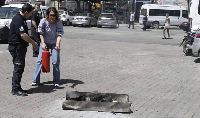 İtfaiye Ekipleri Bilgilendirme Çalışmalarına Devam Ediyor