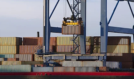 Türkiye'nin Dış Ticaret Verileri Açıklandı: Nisan 2024'te İhracat Artarken, İthalat Yükseldi