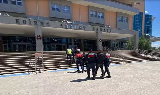 Yunanistan'a kaçmak isteyen 12 terör şüphelisi yakalandı