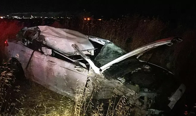 Kırklareli'de otomobil ile traktör çarpıştı: 1 ölü, 2 yaralı