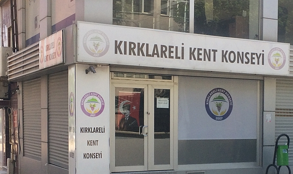 Yeniden Toplanıyor!