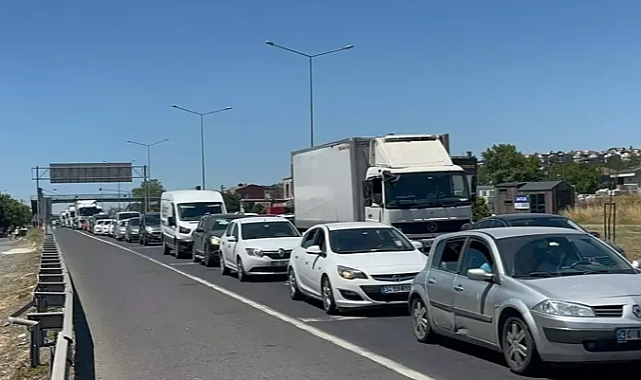 Tekirdağ'dan İstanbul yönüne araç yoğunluğu