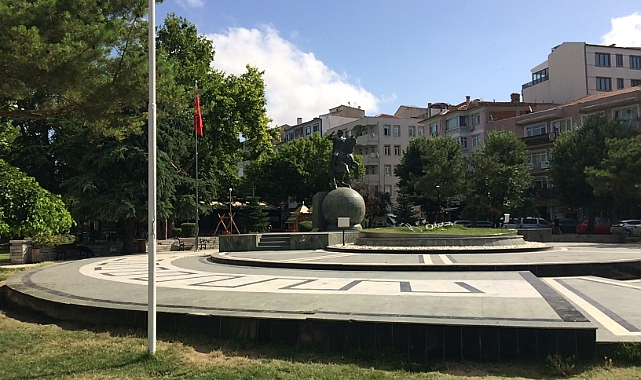 KIRKLARELİ'DE GÜNEŞLİ BİR GÜN