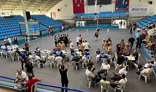 Edirne'de 663'üncü Kırkpınar Yağlı Güreşleri'ne katılacak 852 pehlivanın kaydı başladı