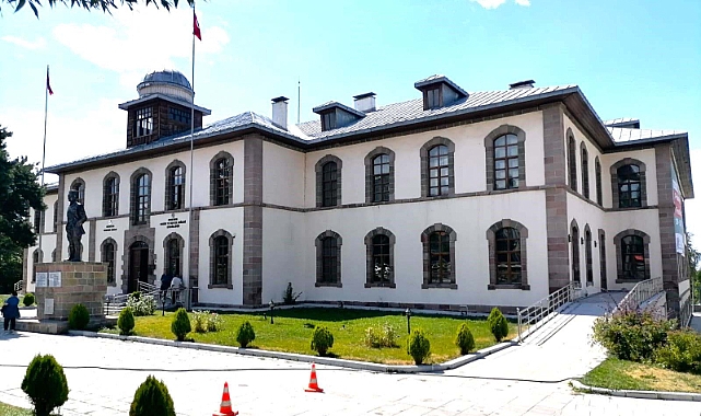 ERZURUM KONGRESİ'NİN 105. YILINDA MİLLİ MÜCADELE'NİN IŞILTISI