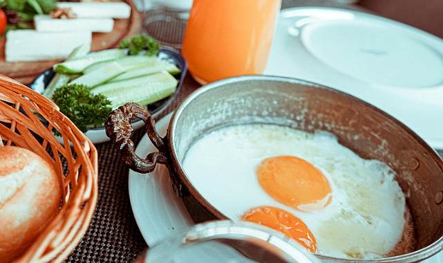 GÜNE SAĞLIKLA BAŞLAMANIN ANAHTARI: KAHVALTIDA YUMURTA TERCİHİ